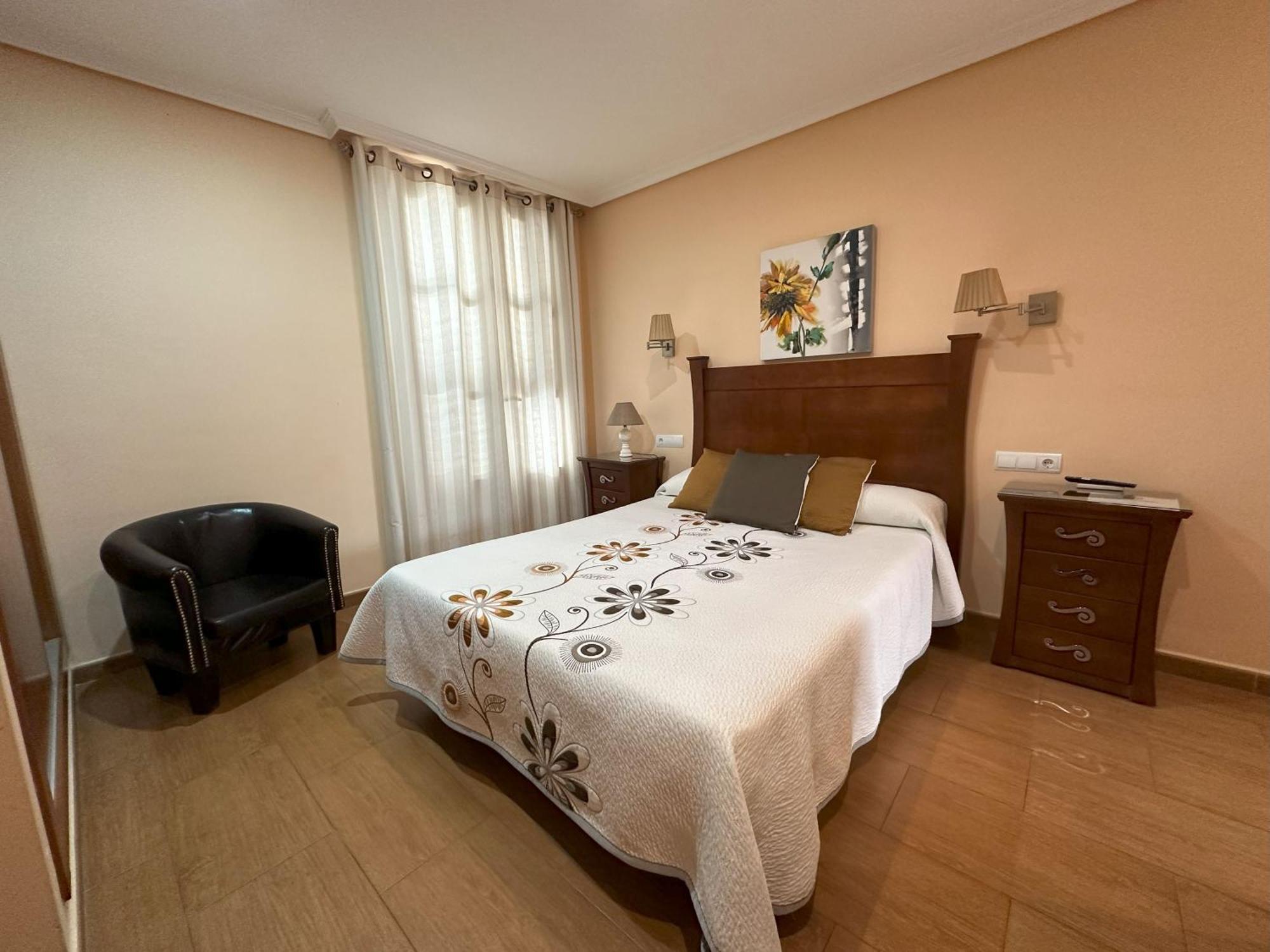 Hostal Avenida Tabernas Extérieur photo